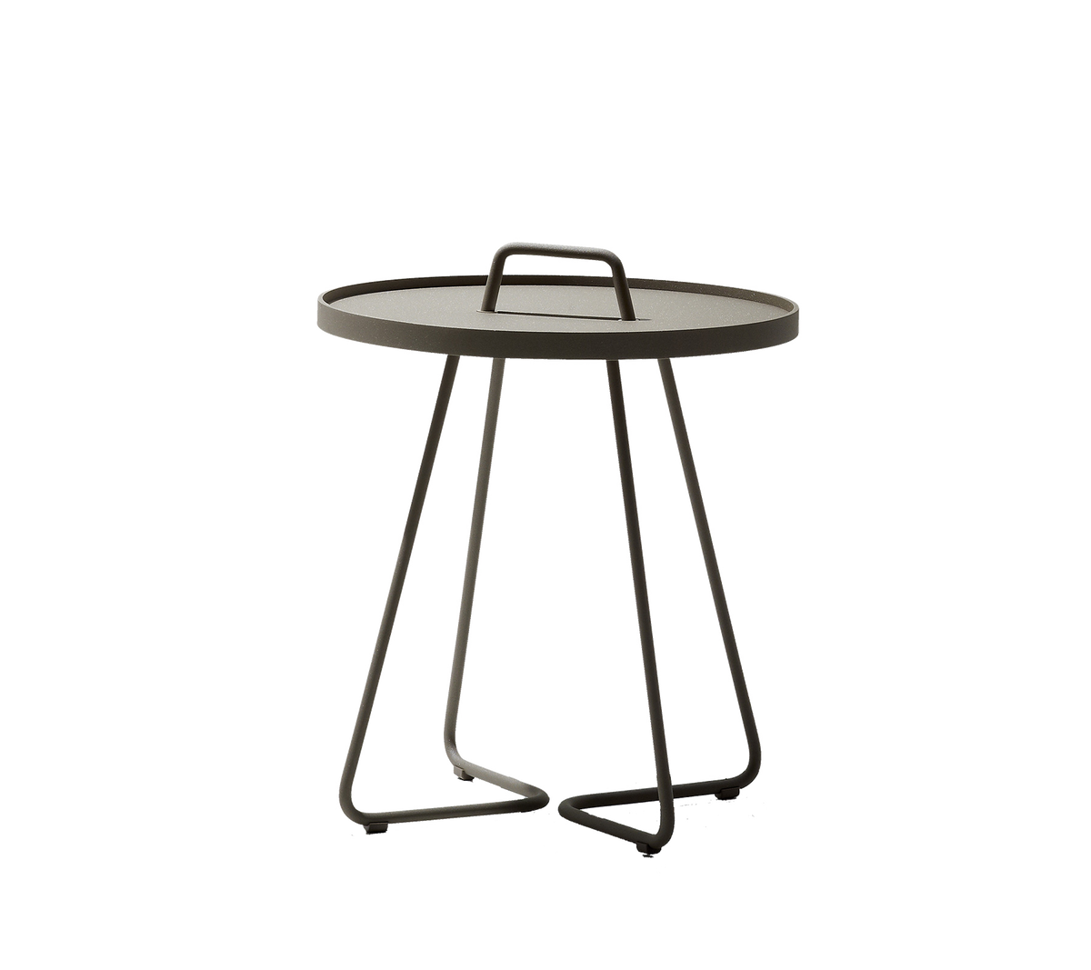 Mesa redonda con un diseño elegante, que cuenta con un asa de transporte y una base minimalista. Perfecta para cualquier entorno moderno.