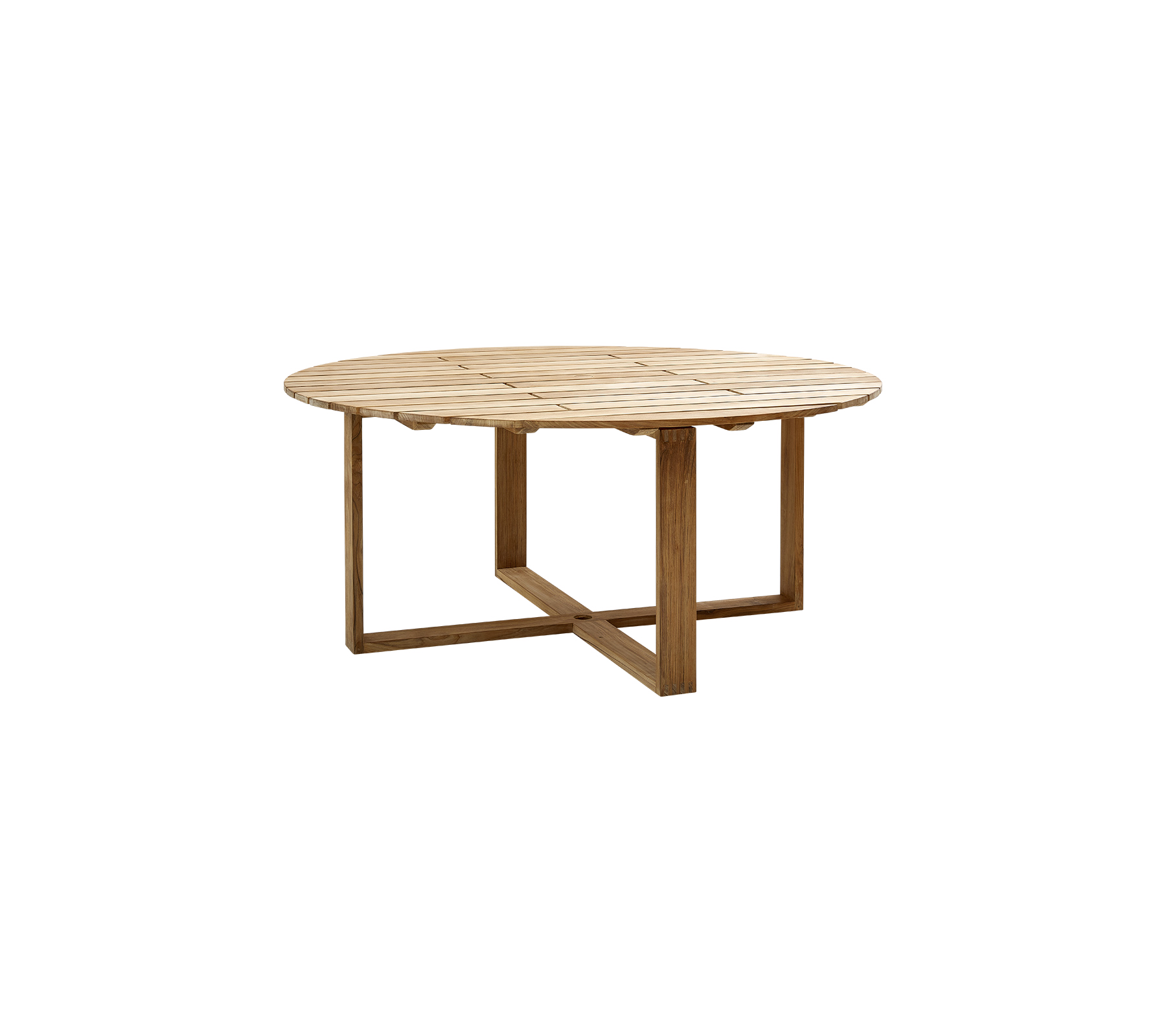 Mesa redonda de madera con un acabado natural y una base robusta en forma de cruz, diseñada para un uso versátil.