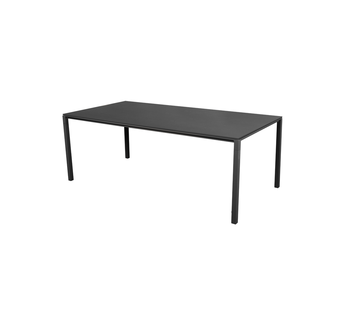 Una mesa negra elegante con un diseño minimalista que cuenta con cuatro patas rectas. Adecuada para diferentes entornos y propósitos.