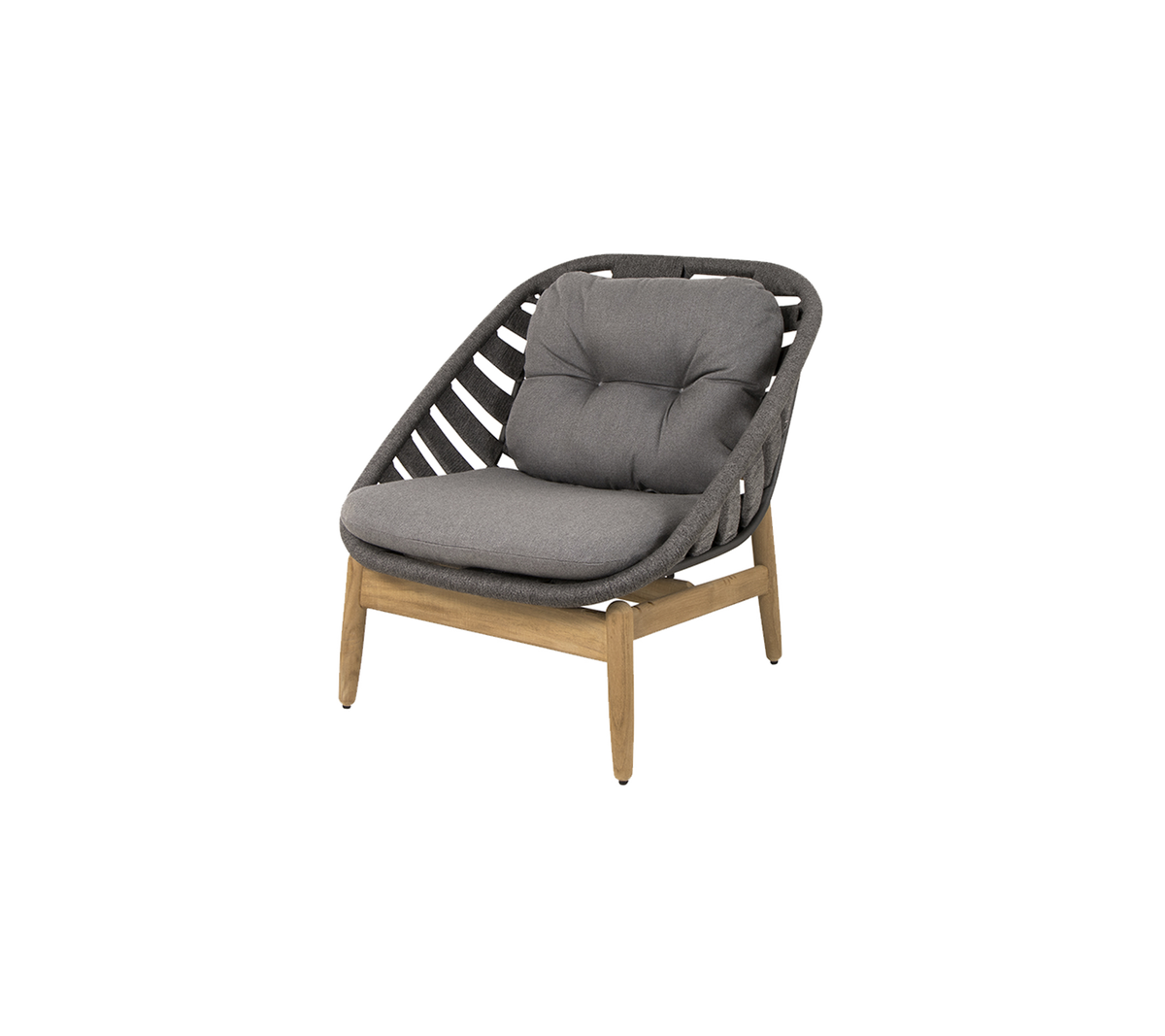 Silla elegante con asiento acolchado en gris y un marco de madera, con un diseño tejido único para la decoración moderna.