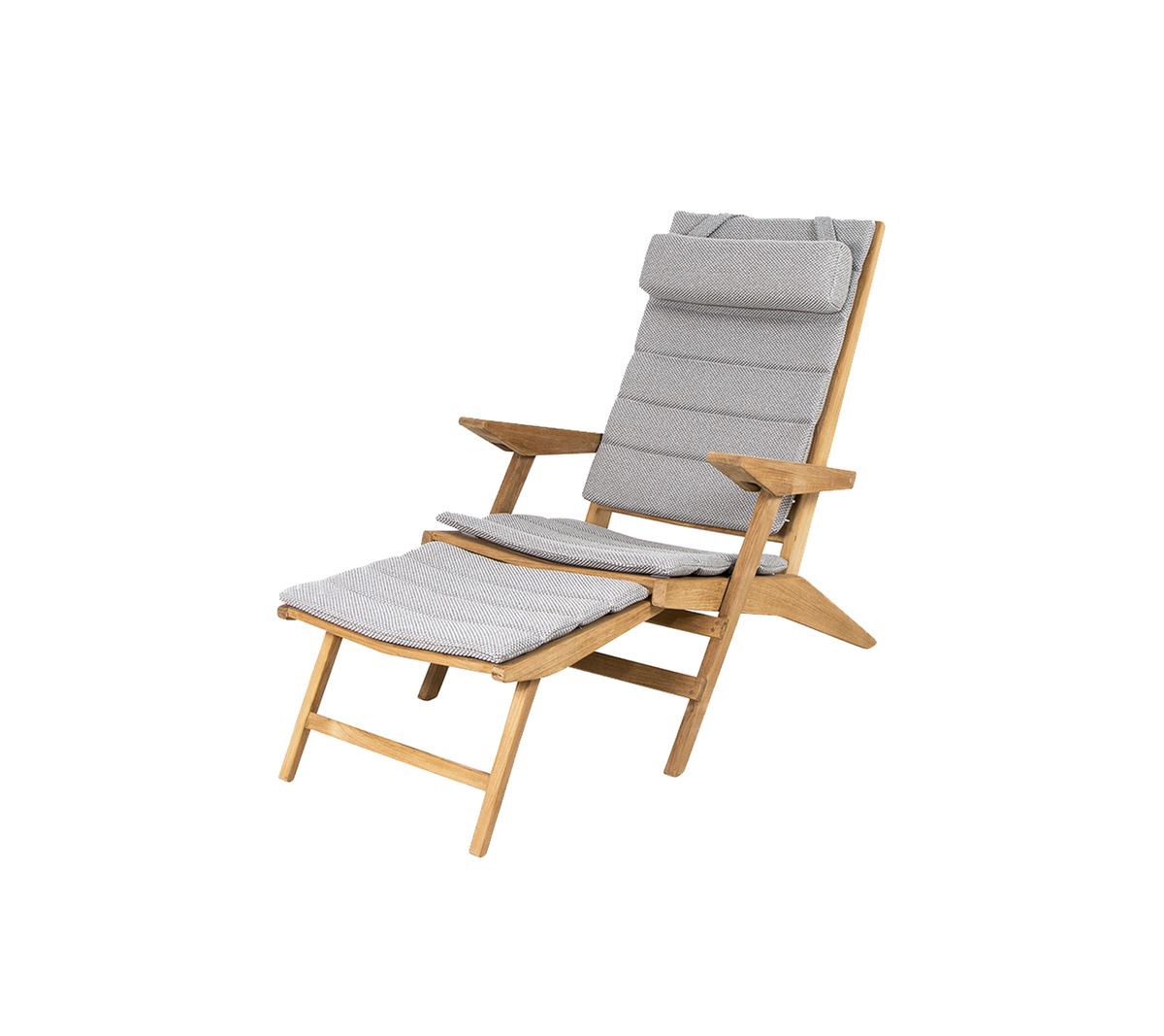 Una silla de madera cómoda con un asiento y respaldo acolchados en gris, con un diseño reclinable y un reposapiés a juego.