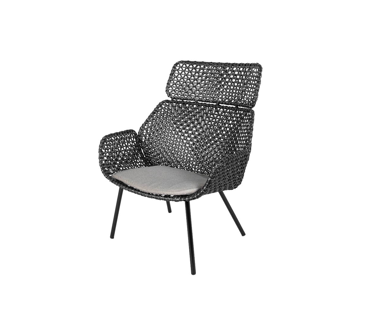 Sillón elegante con un diseño tejido, con un cojín de asiento acolchado y una silueta moderna. Perfecto para realzar cualquier espacio.