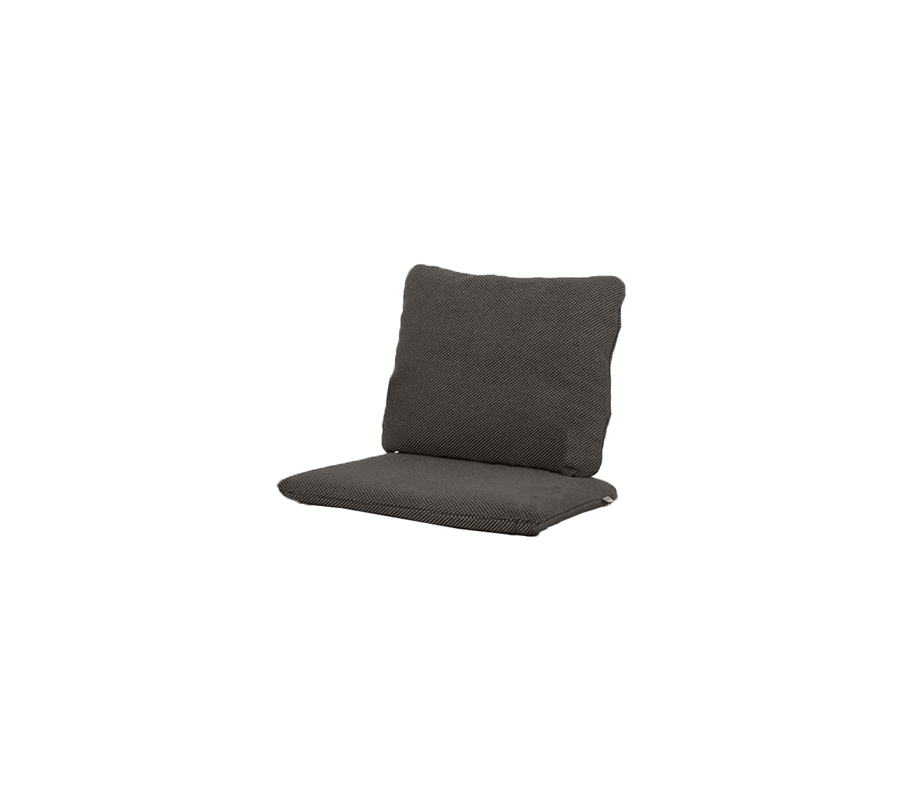 Silla acolchada gris con un respaldo alto y un asiento grueso, diseñada para la comodidad y la relajación. Perfecta para un asiento casual.