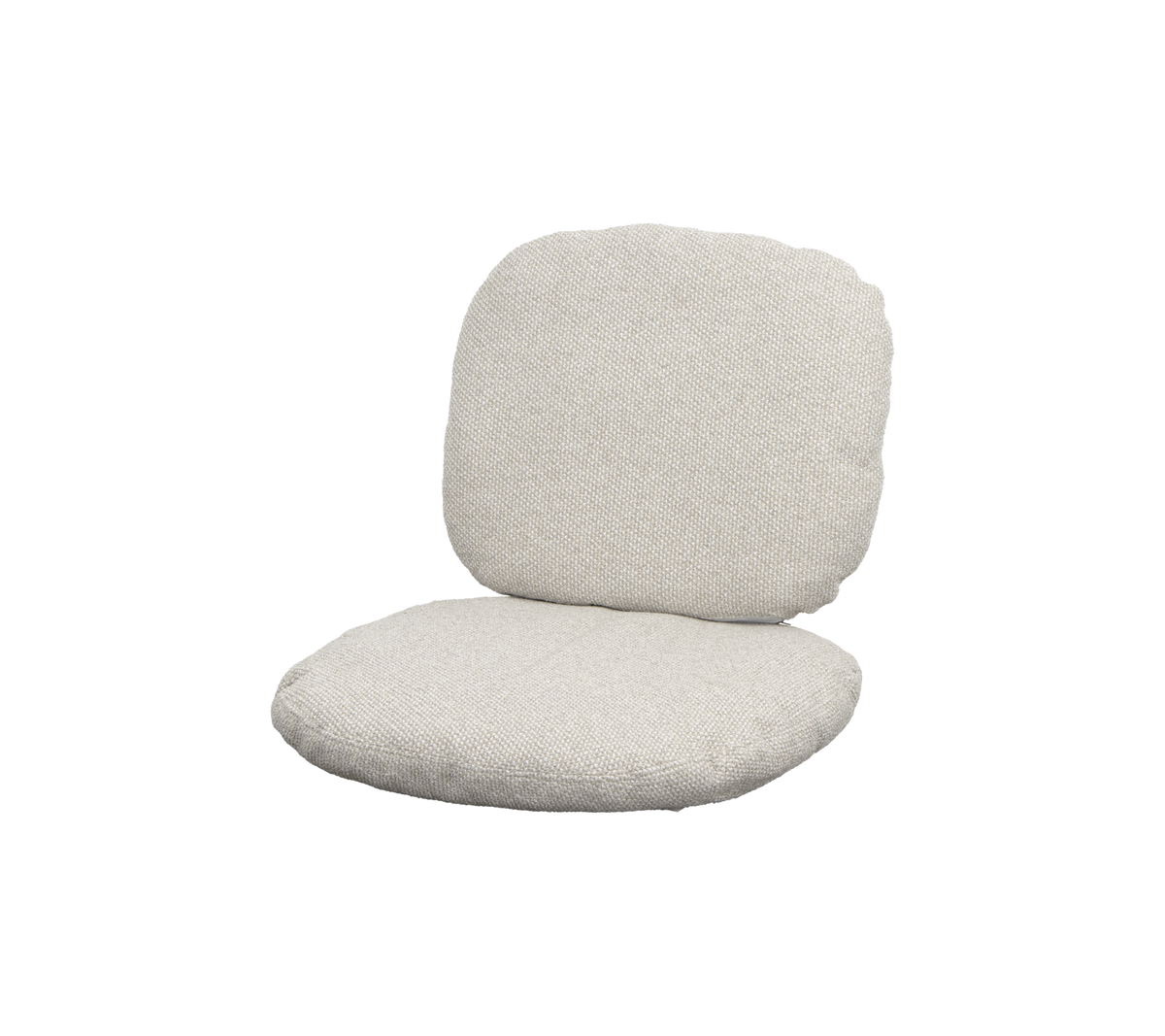 Un suave cojín beige con respaldo redondeado, diseñado para la comodidad y el asiento informal. Ideal para relajarse o descansar.