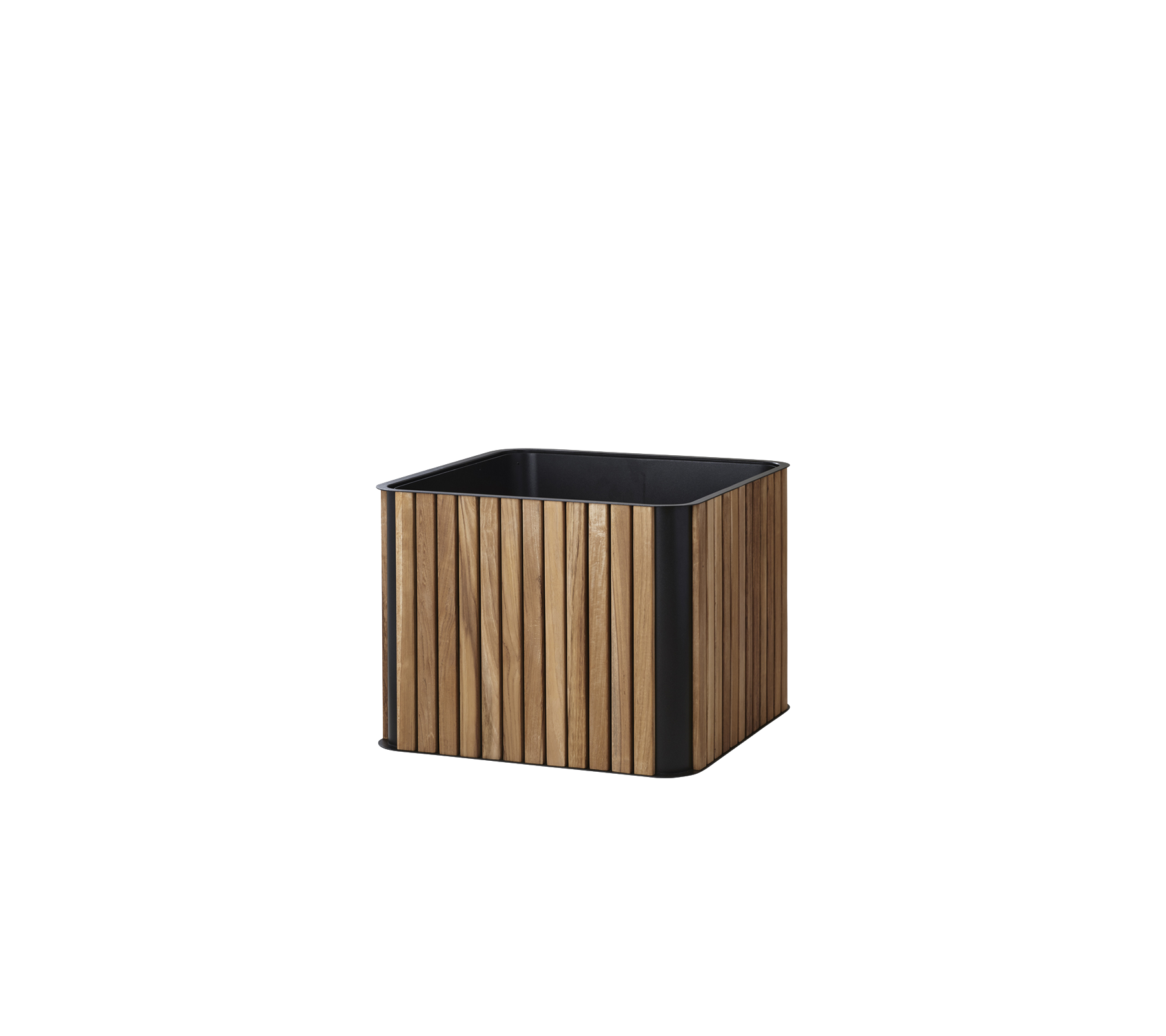 Macetero cuadrado con un diseño de lamas de madera y una base negra, ideal para exhibir plantas y realzar cualquier espacio.