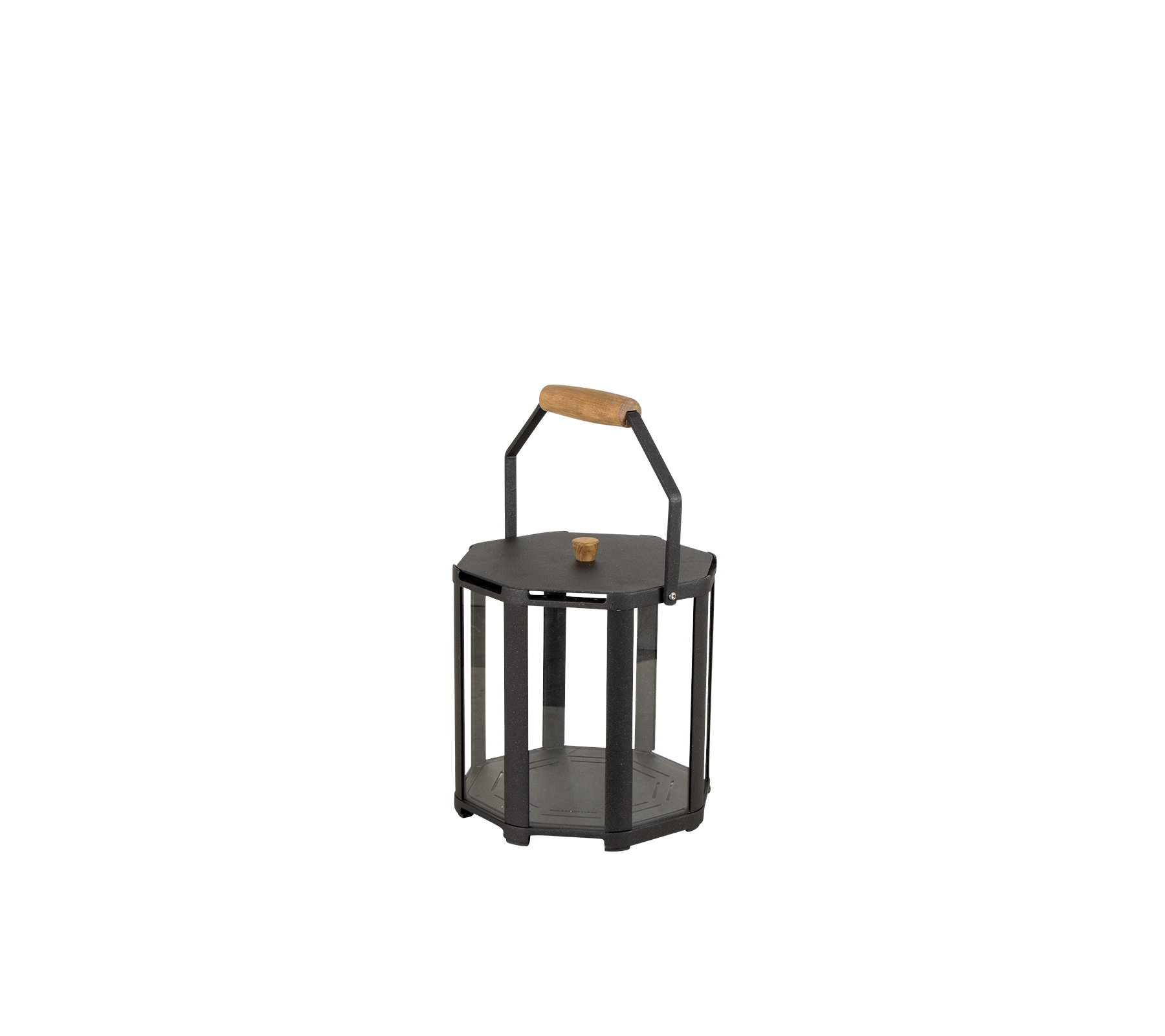 Linterna elegante con un marco de metal negro y mango de madera, diseñada para sostener una vela o fuente de luz.