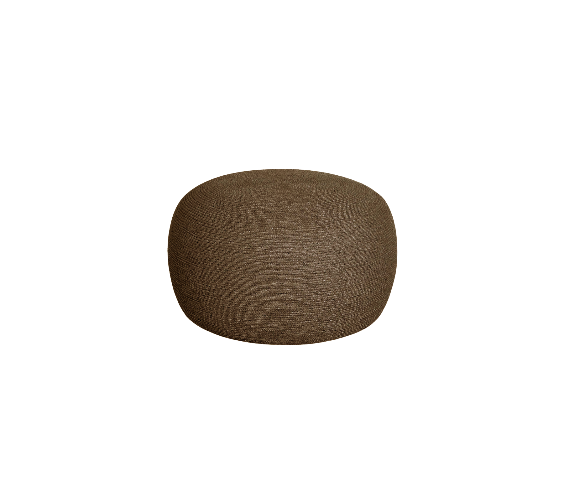 Puf redondo y texturizado en un cálido color marrón, ideal para un asiento elegante o para mejorar la decoración.