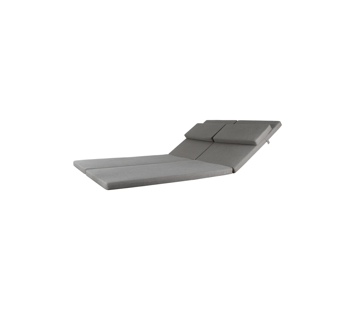 Sillón elegante y moderno con un diseño curvado y tapizado de terciopelo gris, perfecto para la relajación y el estilo.