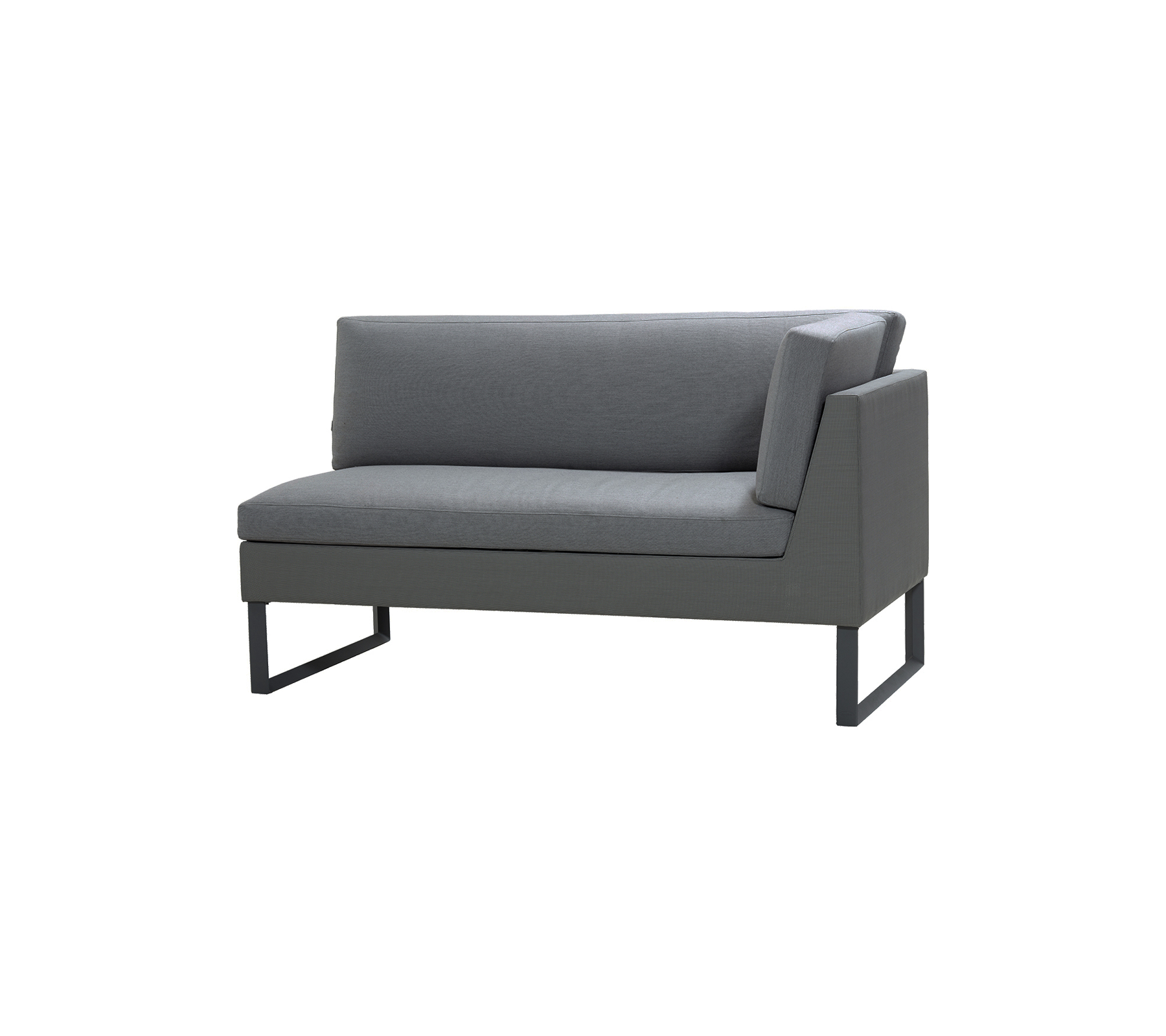 Sofá moderno de dos plazas en una elegante tela gris con patas de metal minimalistas y un diseño contemporáneo, ideal para un asiento con estilo.