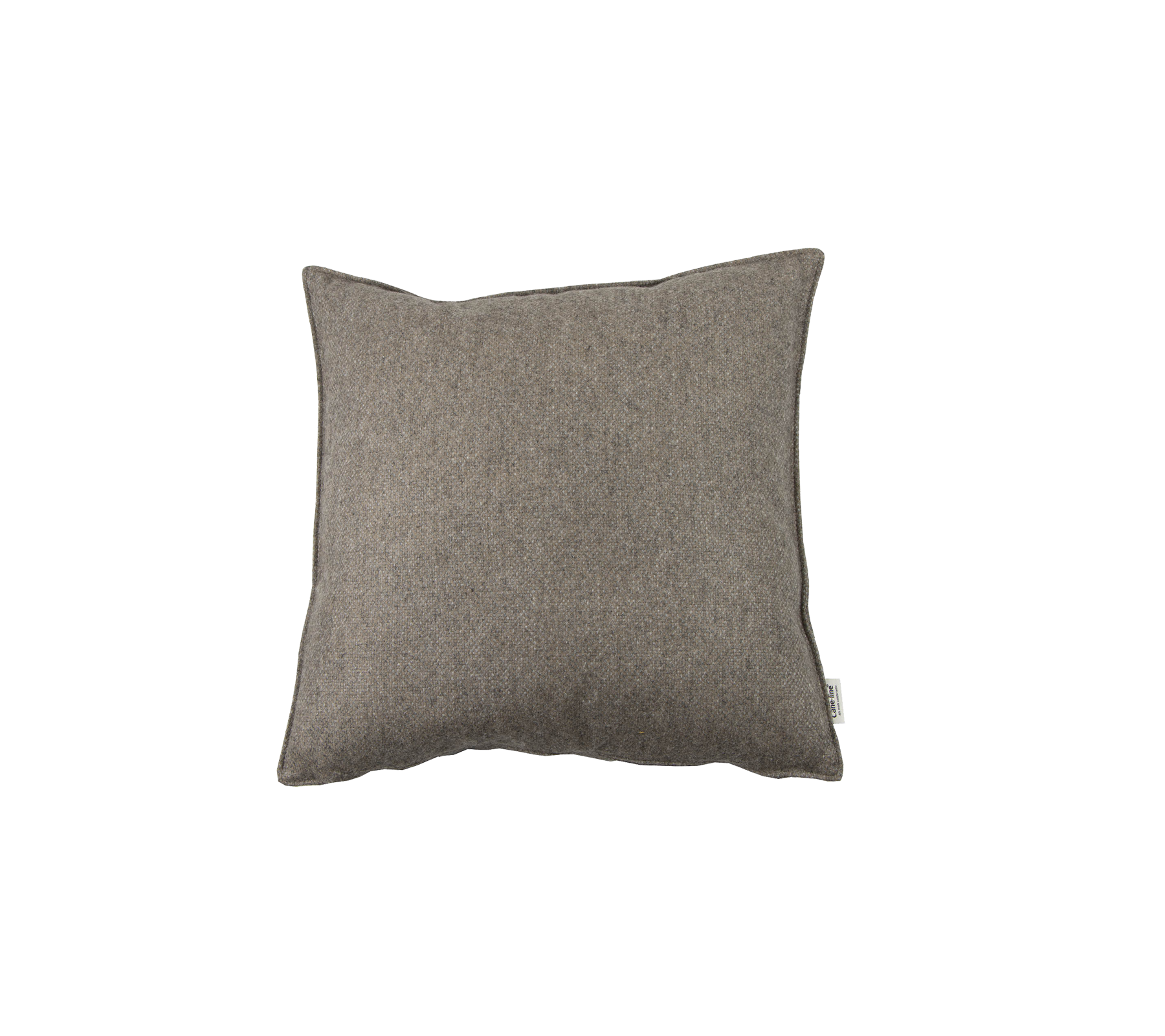 Coja decorativa cuadrada en un tejido marrón neutro, que añade un toque de comodidad y estilo a cualquier espacio.